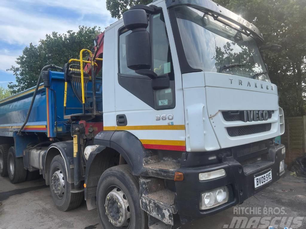 Iveco Trakker 360 Camiones grúa