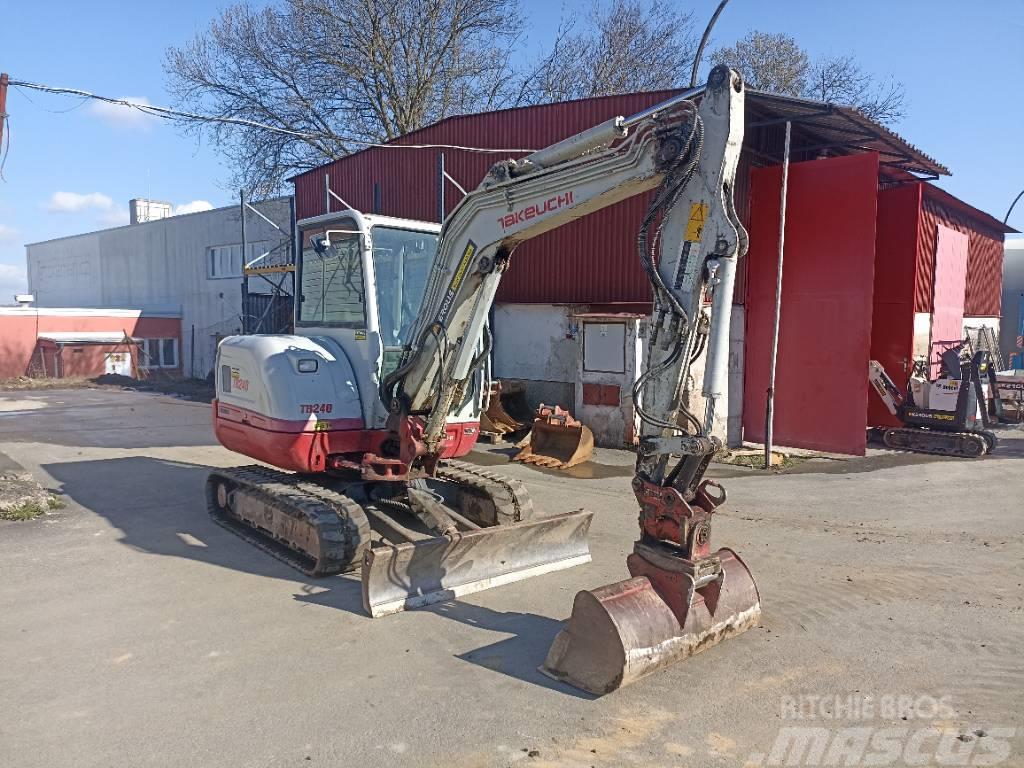 Takeuchi TB240 Miniexcavadoras