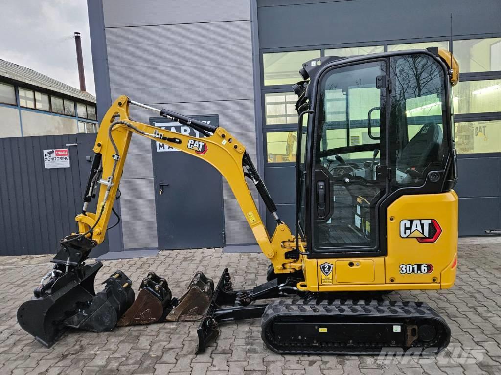 CAT 301.6 Miniexcavadoras