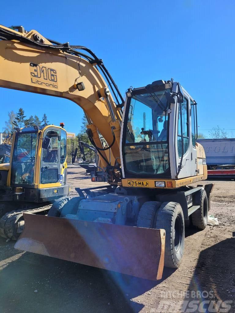 Liebherr 316 Excavadoras de ruedas