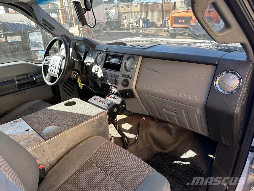 Ford F 550 Otros camiones