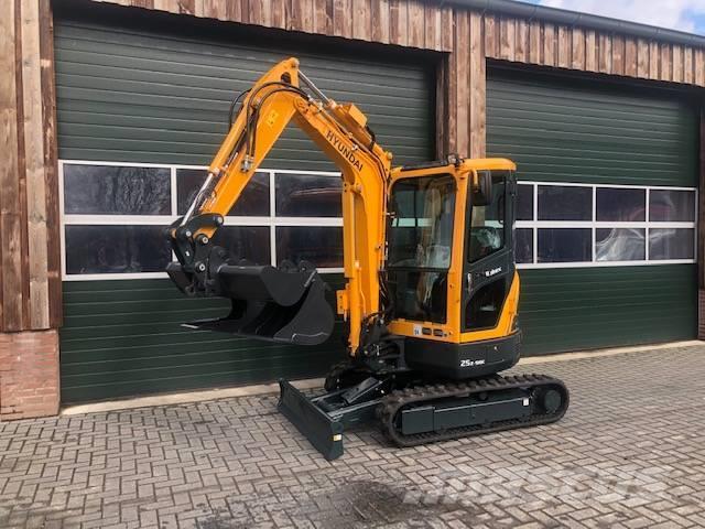 Hyundai R25Z-9AK Miniexcavadoras