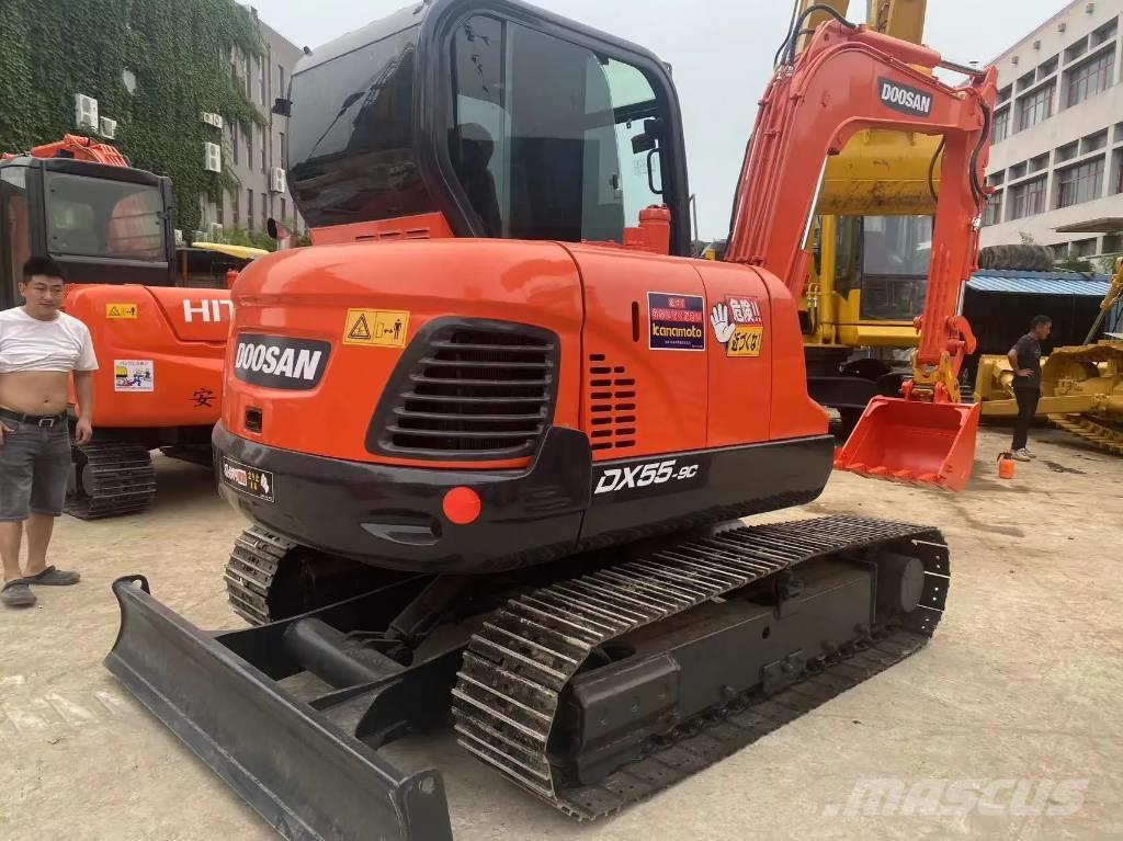 Doosan DX55-9C Excavadoras sobre orugas