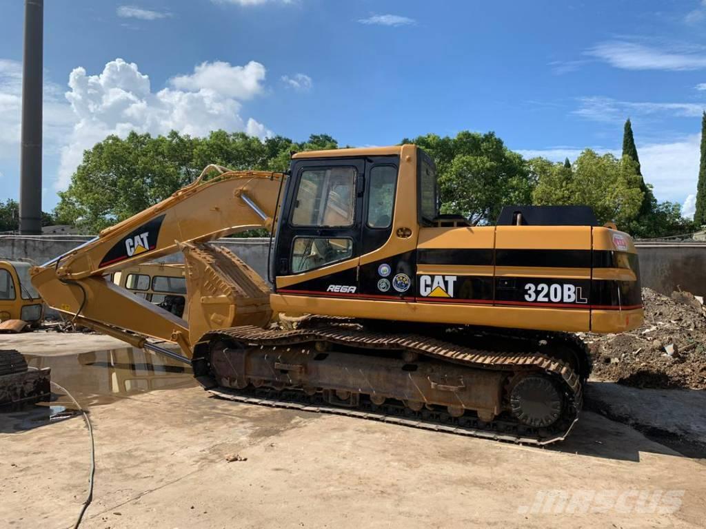 CAT 320BL Excavadoras sobre orugas