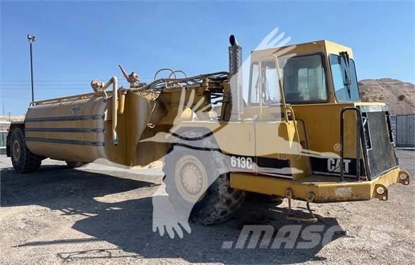 CAT 613C Camiones cisterna