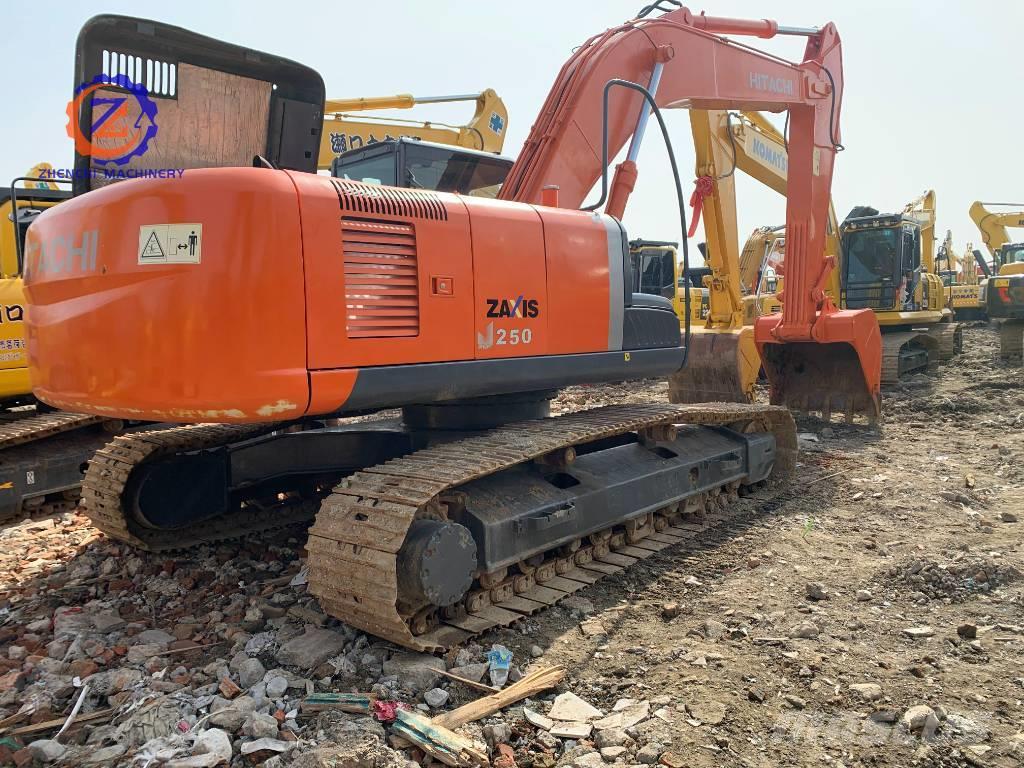 Hitachi ZX 250 Excavadoras sobre orugas