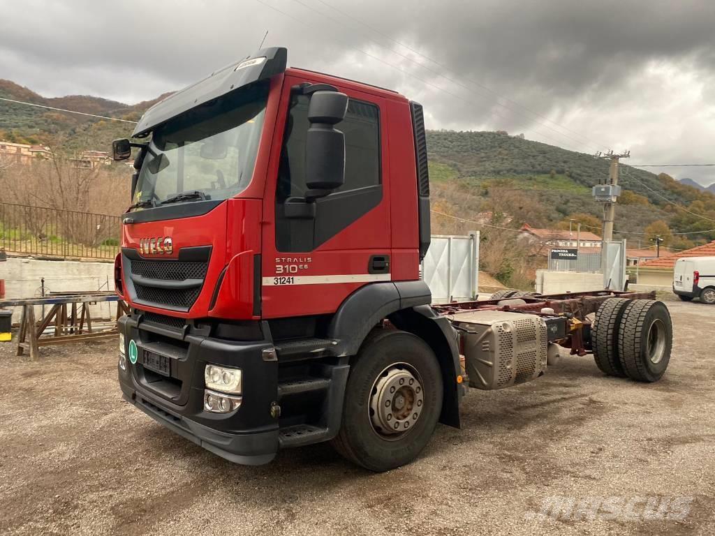 Iveco STRALIS 190S31 Camiones portavehículos