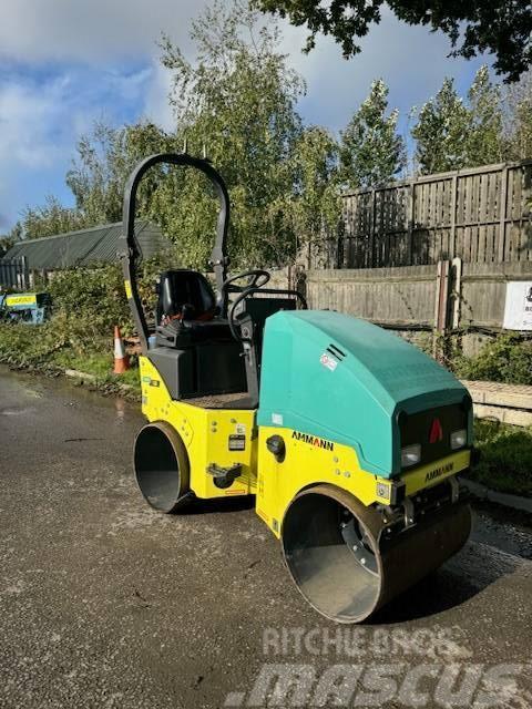 Ammann ARX 12 Rodillos de doble tambor