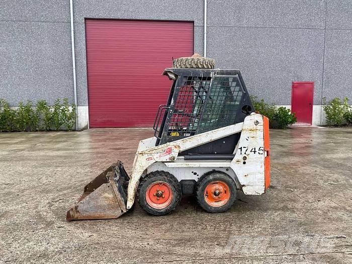 Bobcat S70 Cargadoras sobre ruedas