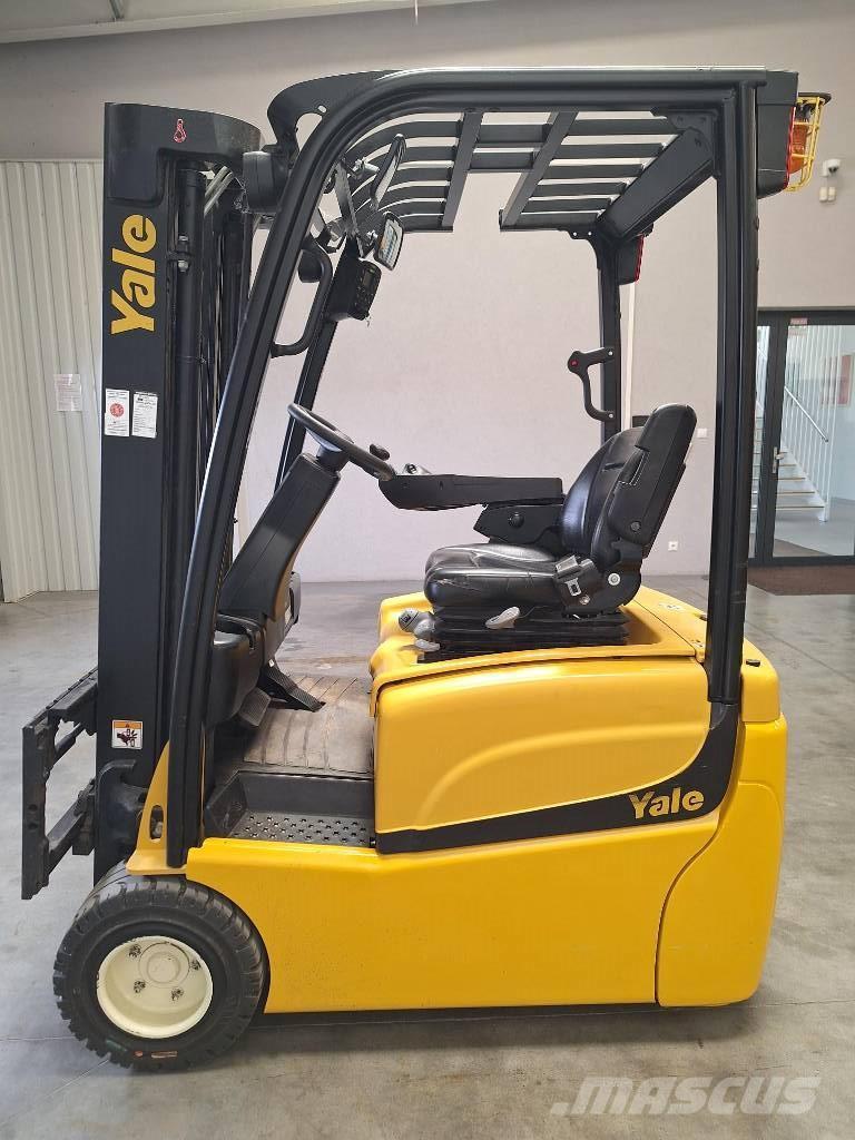 Yale ERP15VT SWB Carretillas de horquilla eléctrica