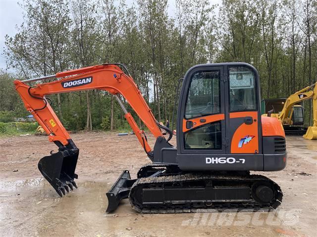 Doosan DH60-7 Miniexcavadoras