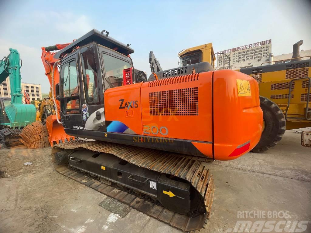 Hitachi ZX 200 Excavadoras sobre orugas