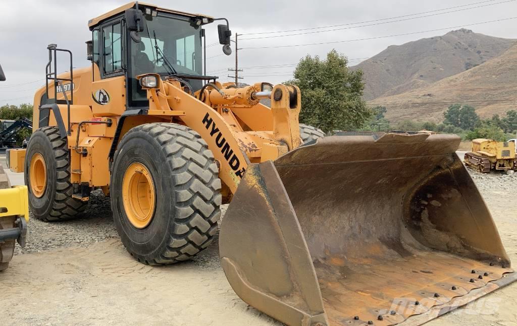 Hyundai HL970 Cargadoras sobre ruedas