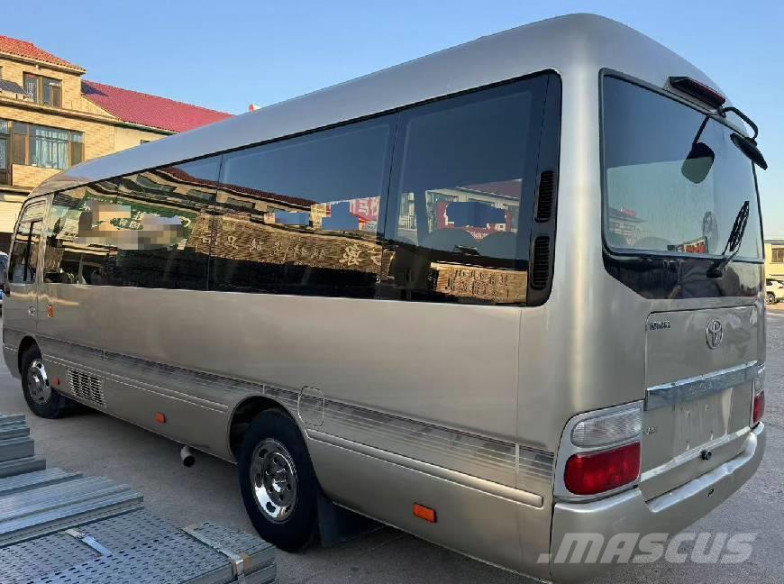 Toyota Coaster Autobuses interurbano