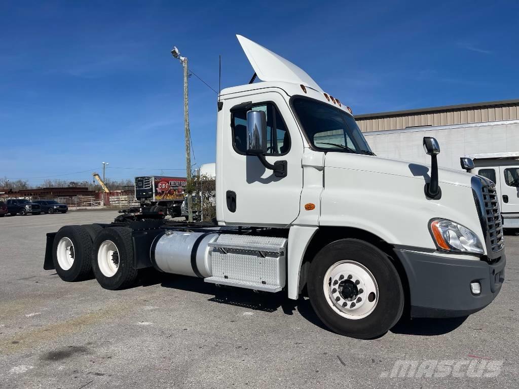 Freightliner Cascadia 125 Camiones tractor