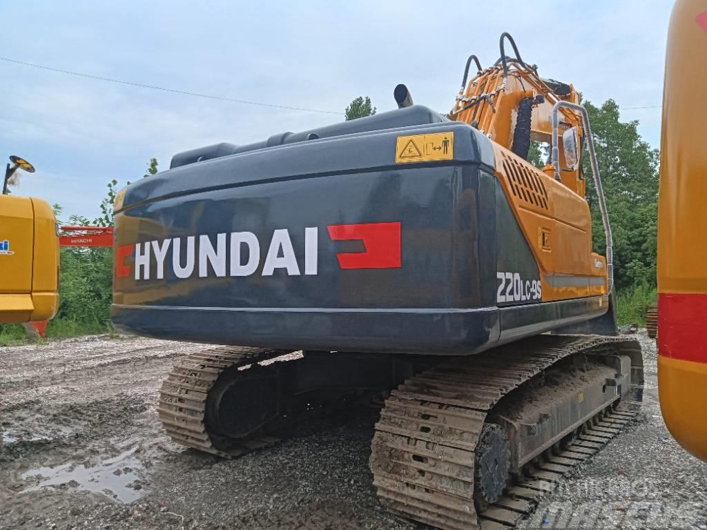 Hyundai R220LC-9S Excavadoras sobre orugas