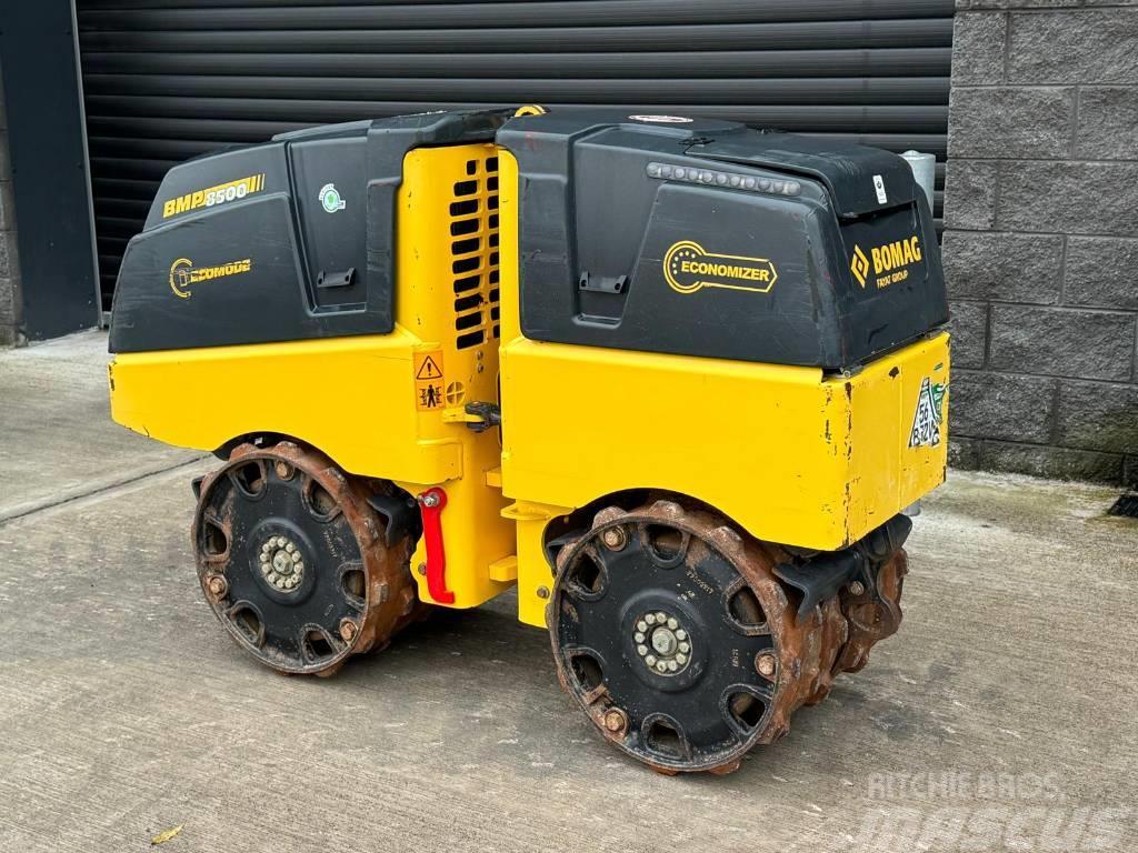 Bomag BMP 8500 Compactadoras de suelo