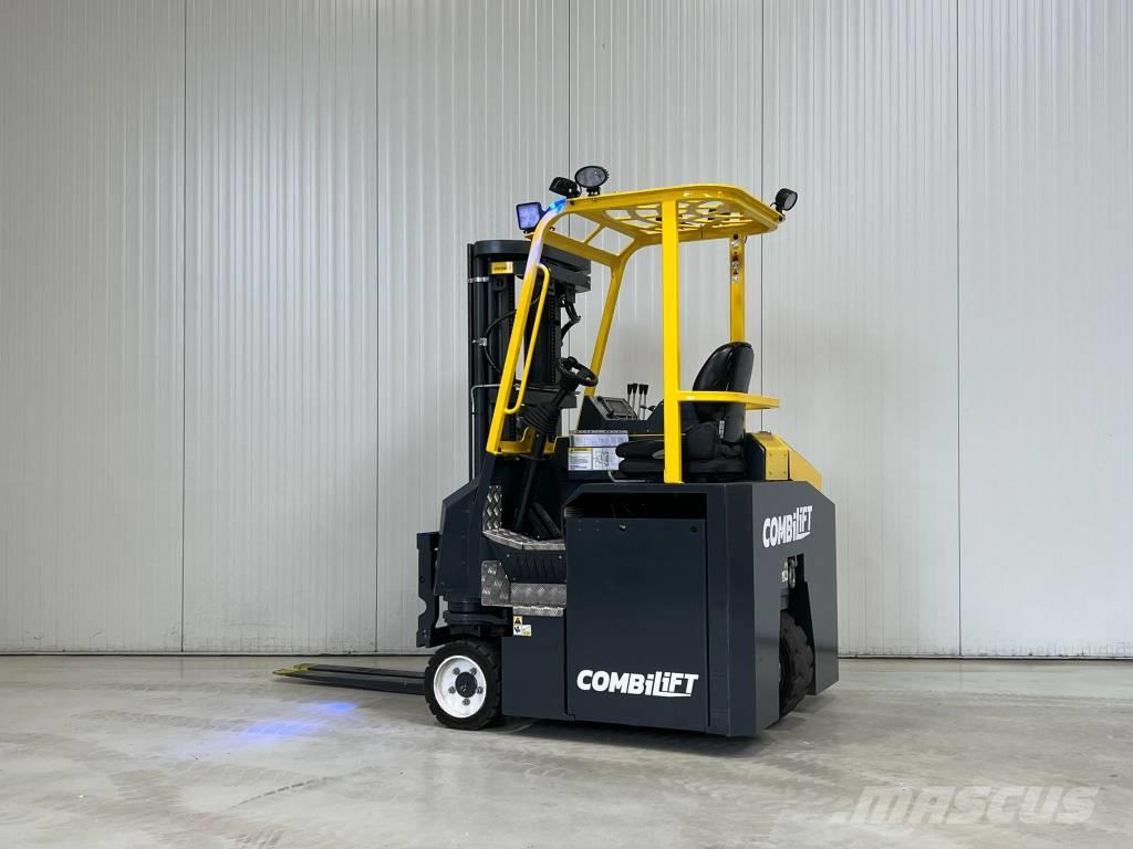 Combilift CBE3000 Montacargas de 4 vías