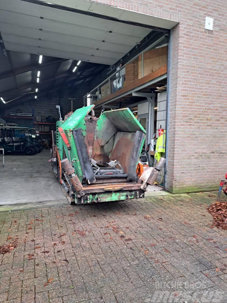 Demag 45 Asfaltadoras