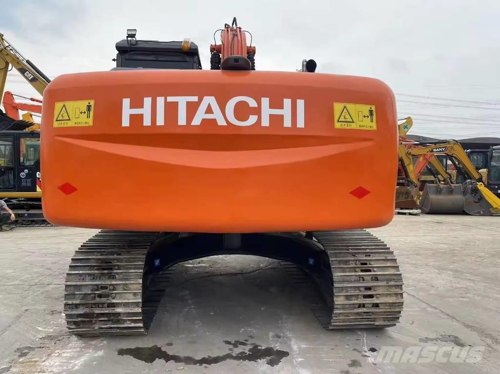 Hitachi ZX 200 Excavadoras sobre orugas