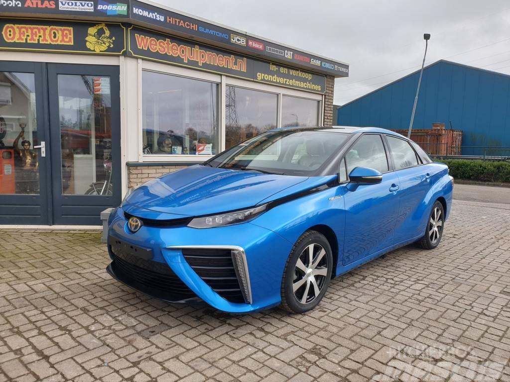 Toyota Mirai Carros