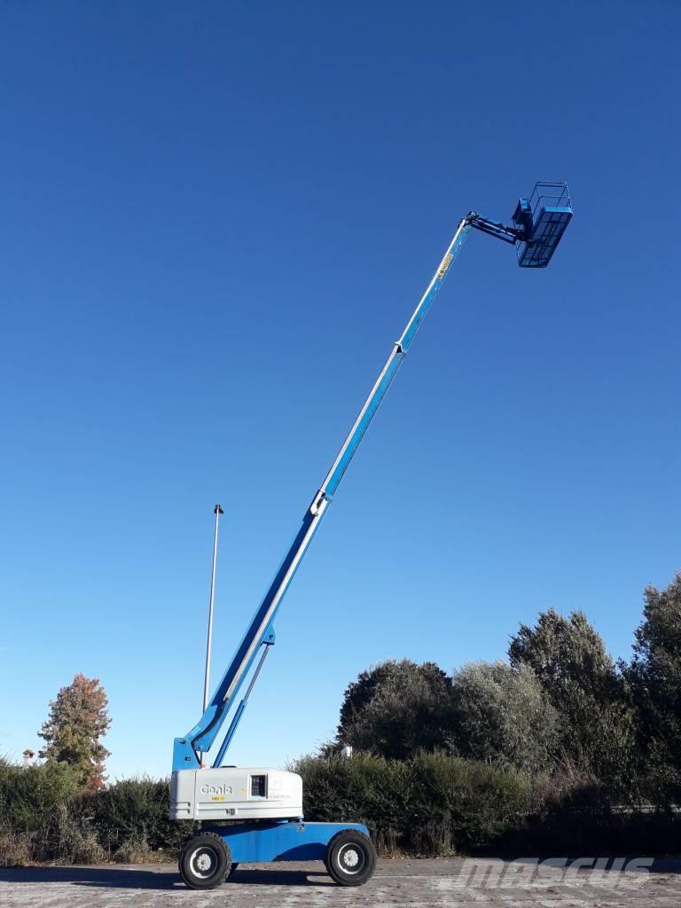 Genie S 65 Plataformas con brazo de elevación telescópico