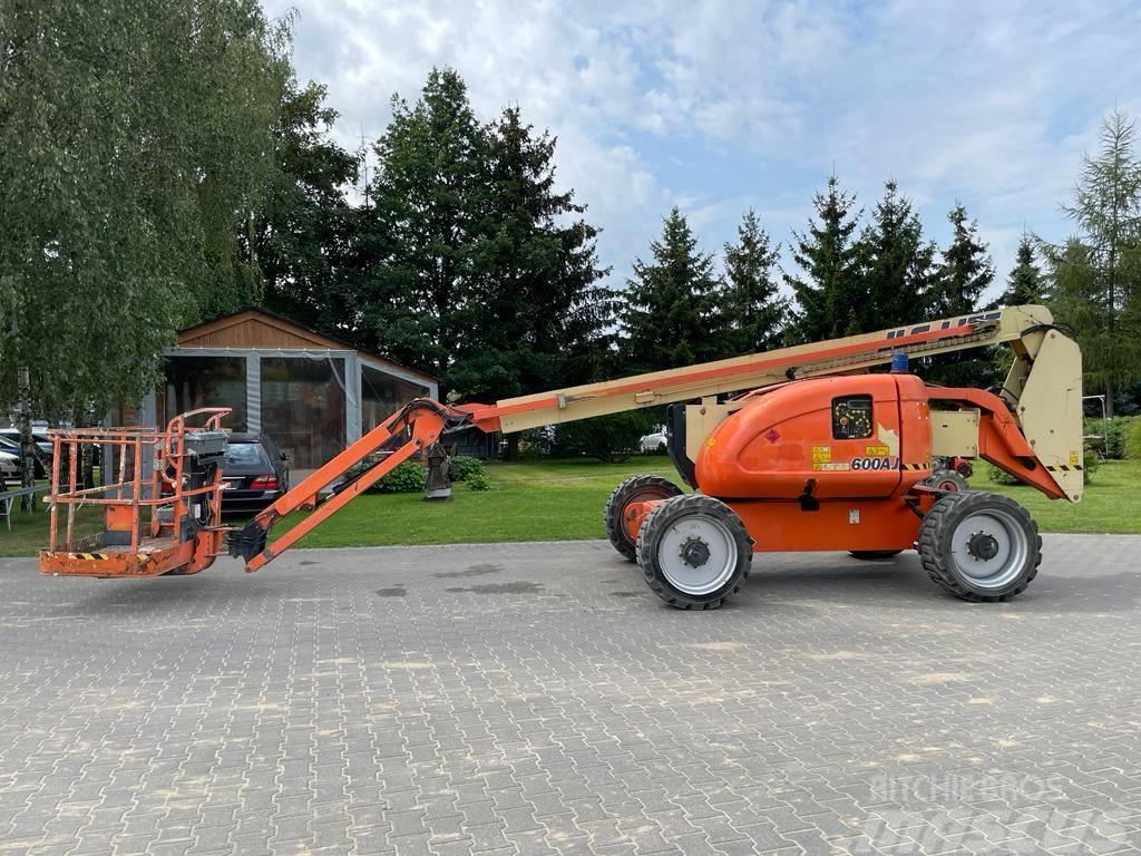 JLG 600 AJ Plataformas con brazo de elevación manual