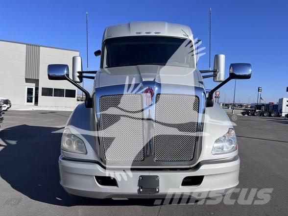 Kenworth T680 Camiones tractor