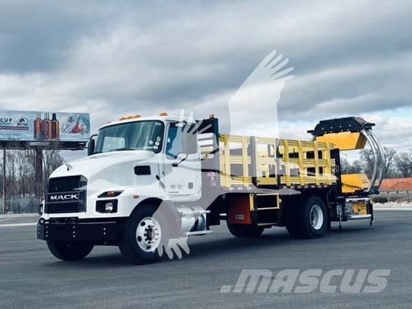 Mack MD6 Otros