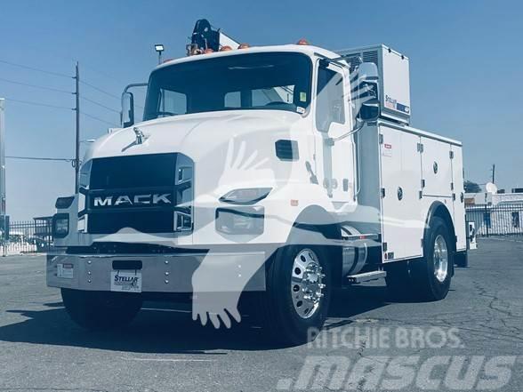 Mack MD7 Otros