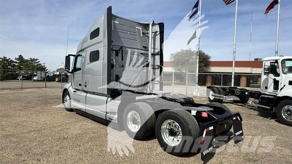 Volvo VNL64T760 Camiones tractor