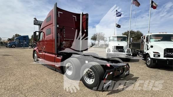 Volvo VNL64T760 Camiones tractor