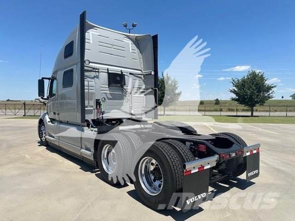 Volvo VNL64T860 Camiones tractor