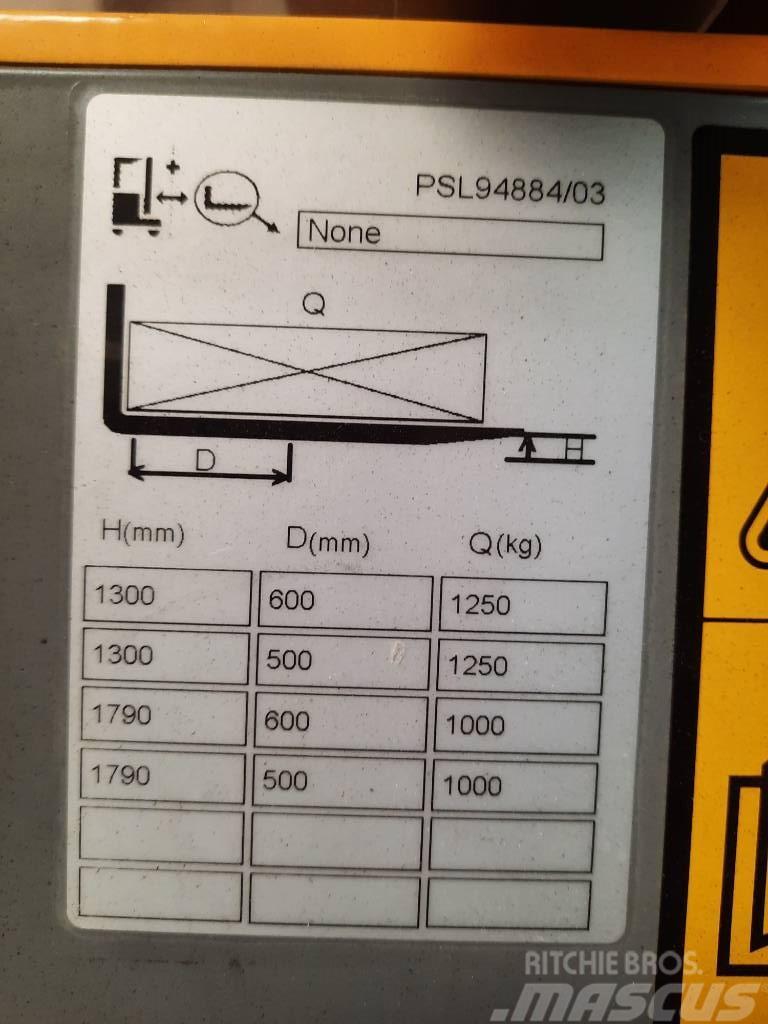 UniCarriers PSL125T179 Montacargas manual