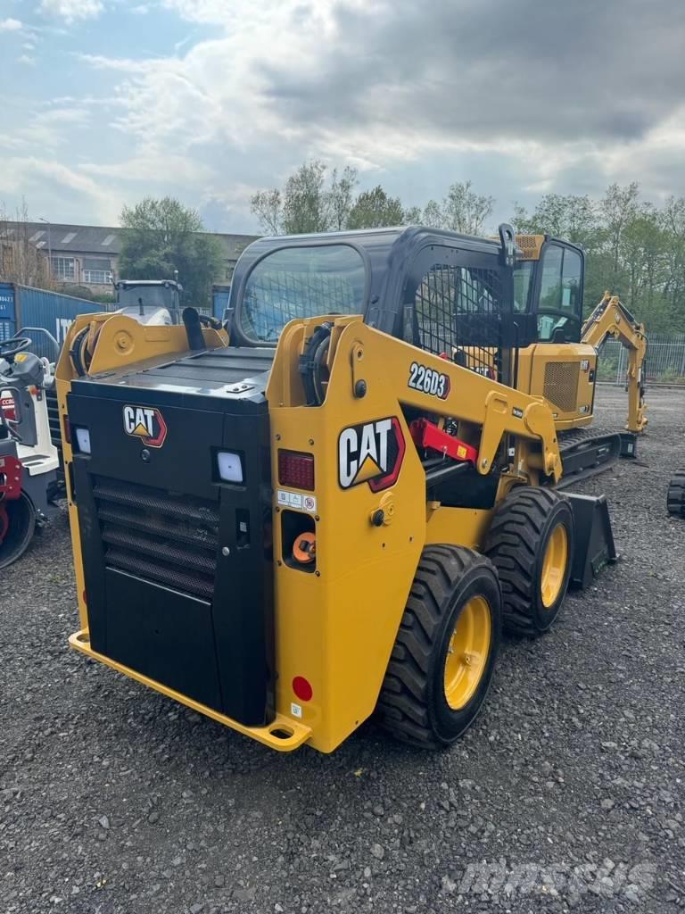 CAT 226D3 Minicargadoras