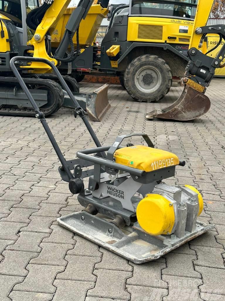 Wacker Neuson AP2560e Placas compactadoras