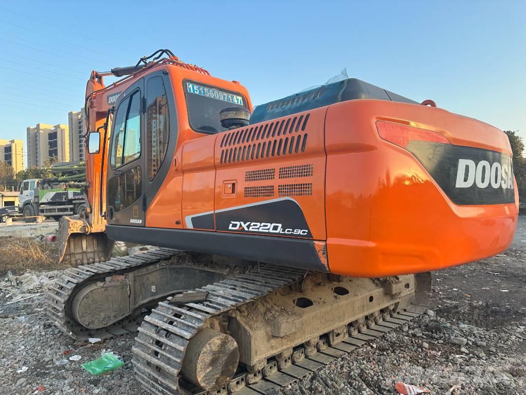 Doosan DX220LC-9 Excavadoras sobre orugas