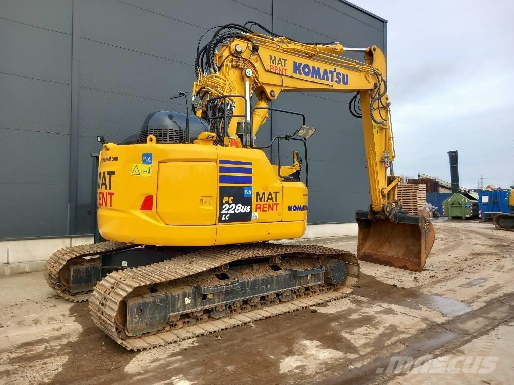 Komatsu PC228USLC-11E0 Excavadoras sobre orugas