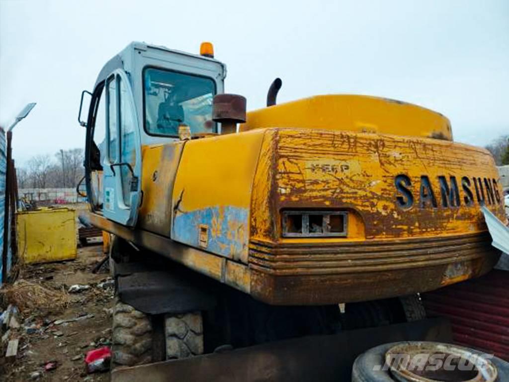 Samsung SE 210 Excavadoras sobre orugas