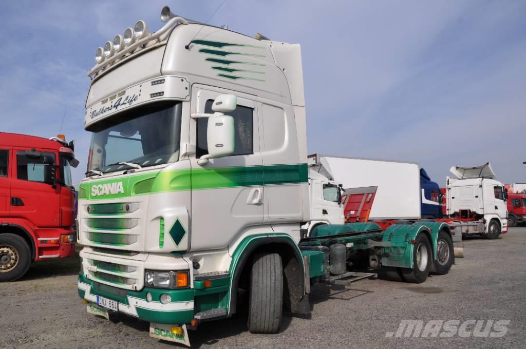 Scania R730 6X2 Camiones con chasís y cabina