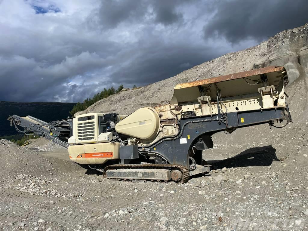 Metso LT 106 Trituradoras móviles