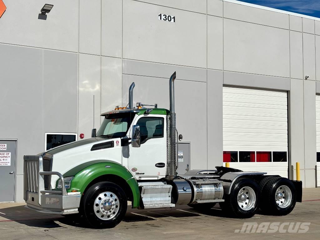 Kenworth T880 Camiones tractor