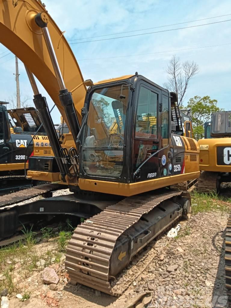 CAT 325 D Excavadoras 7t - 12t