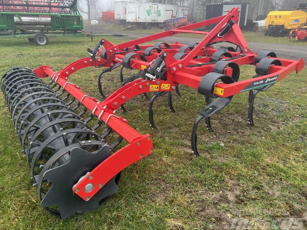 Kverneland TURBO 3000 Cultivadoras