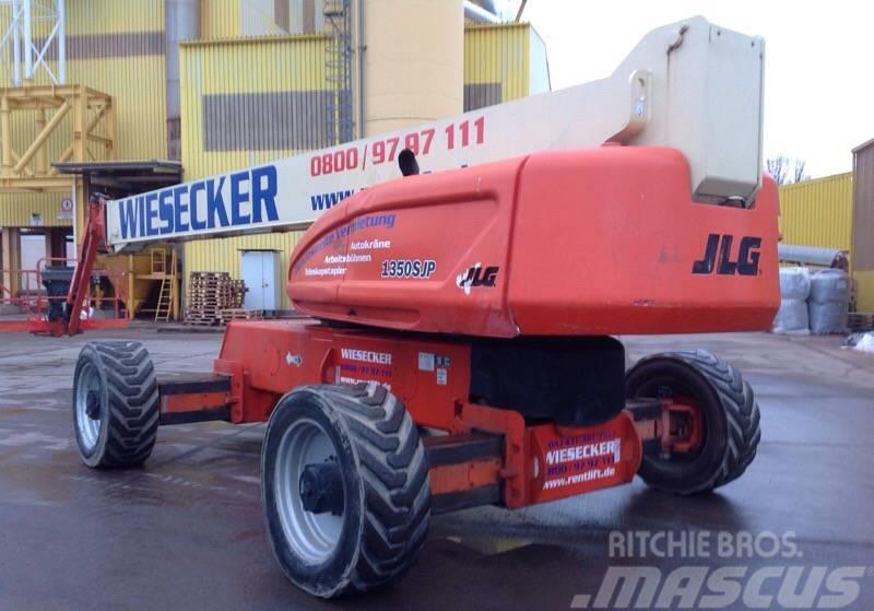 JLG 1350 SJP Plataformas con brazo de elevación telescópico