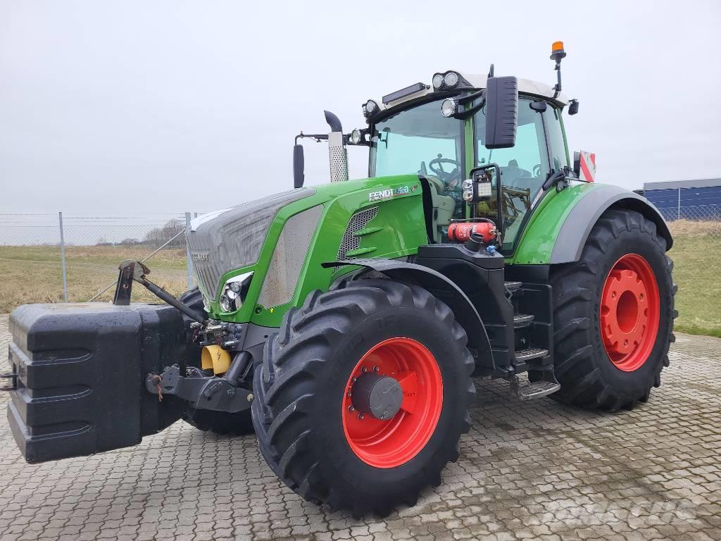 Fendt 828 Vario Tractores