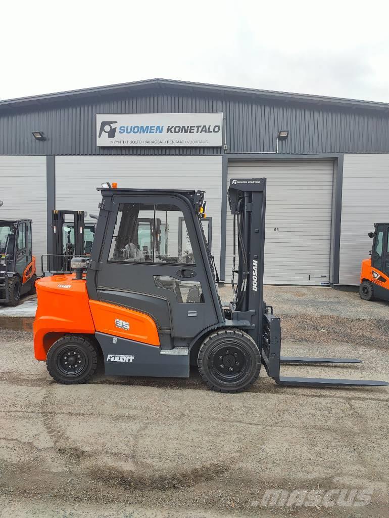 Doosan D35NXS Dieseltrukki Camiones diesel