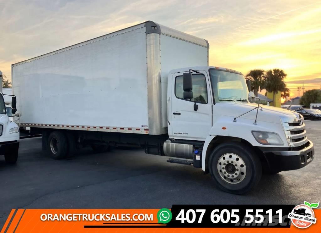 Hino 268 A Camiones con caja de remolque