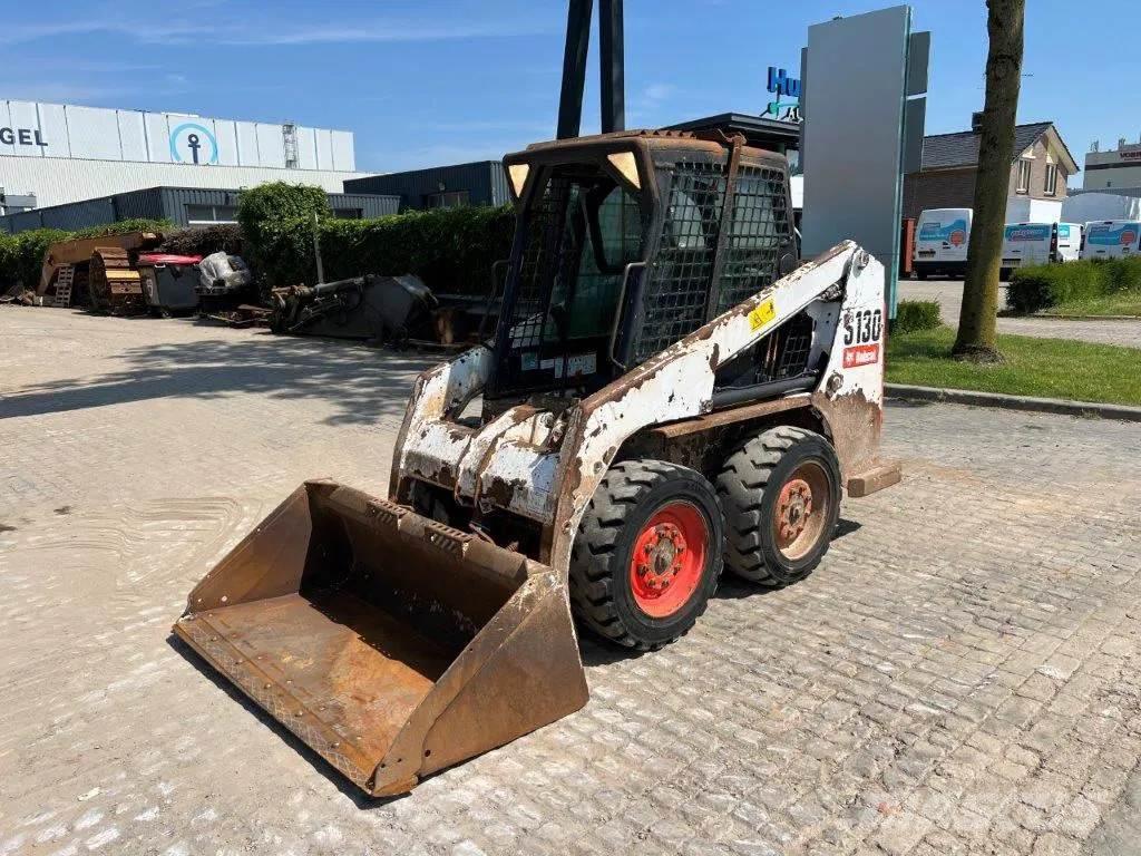 Bobcat S130 Minicargadoras