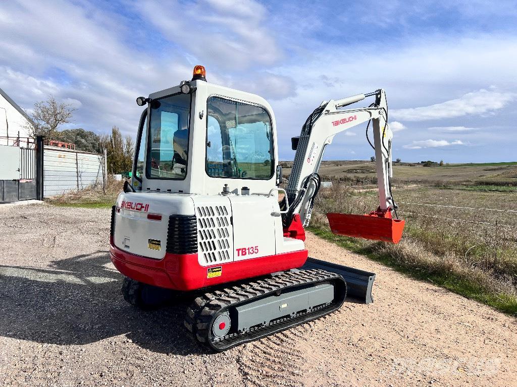 Takeuchi TB 135 Miniexcavadoras